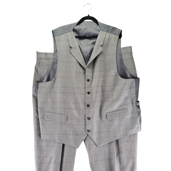 Royal Diamond Suit Mens 56R 50x26 Gray Plaid Wool Three Piece Set - Picture 8 of 16
